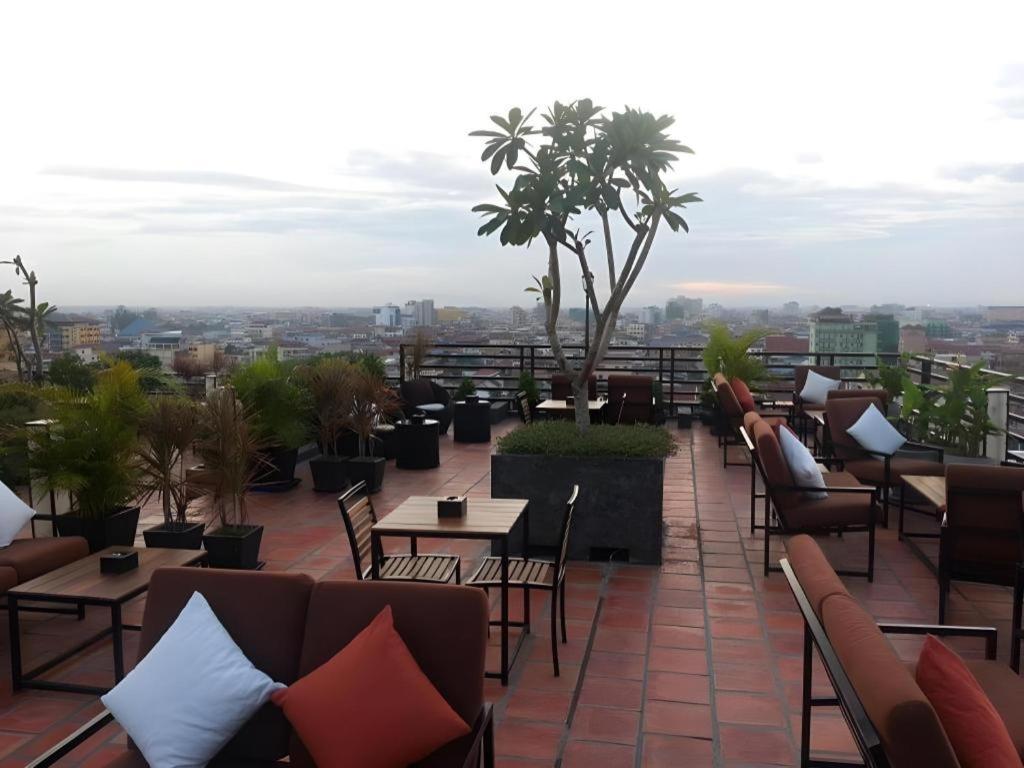 Kolab Sor Phnom Penh Hotel Exteriör bild