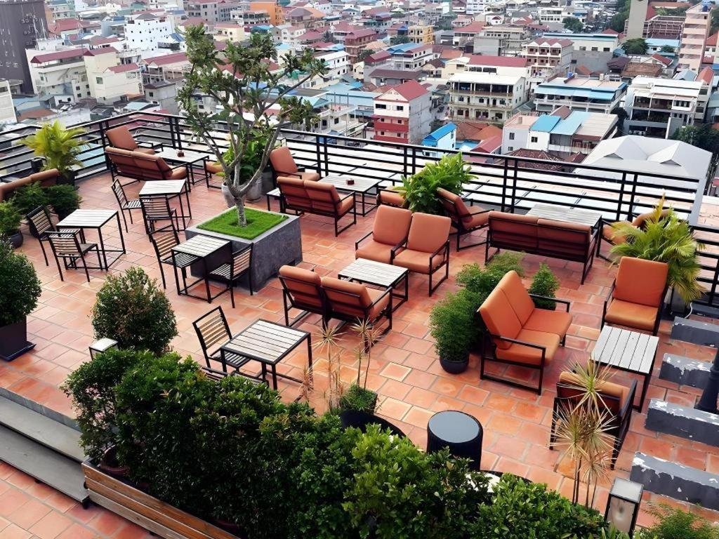 Kolab Sor Phnom Penh Hotel Exteriör bild