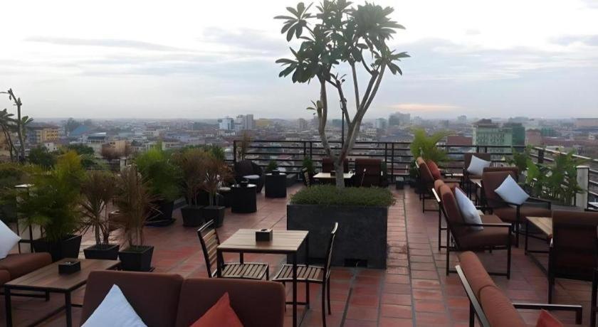 Kolab Sor Phnom Penh Hotel Exteriör bild